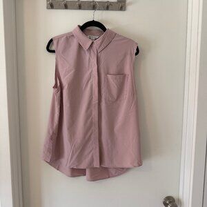 Pink sleeveless button down - women's size large